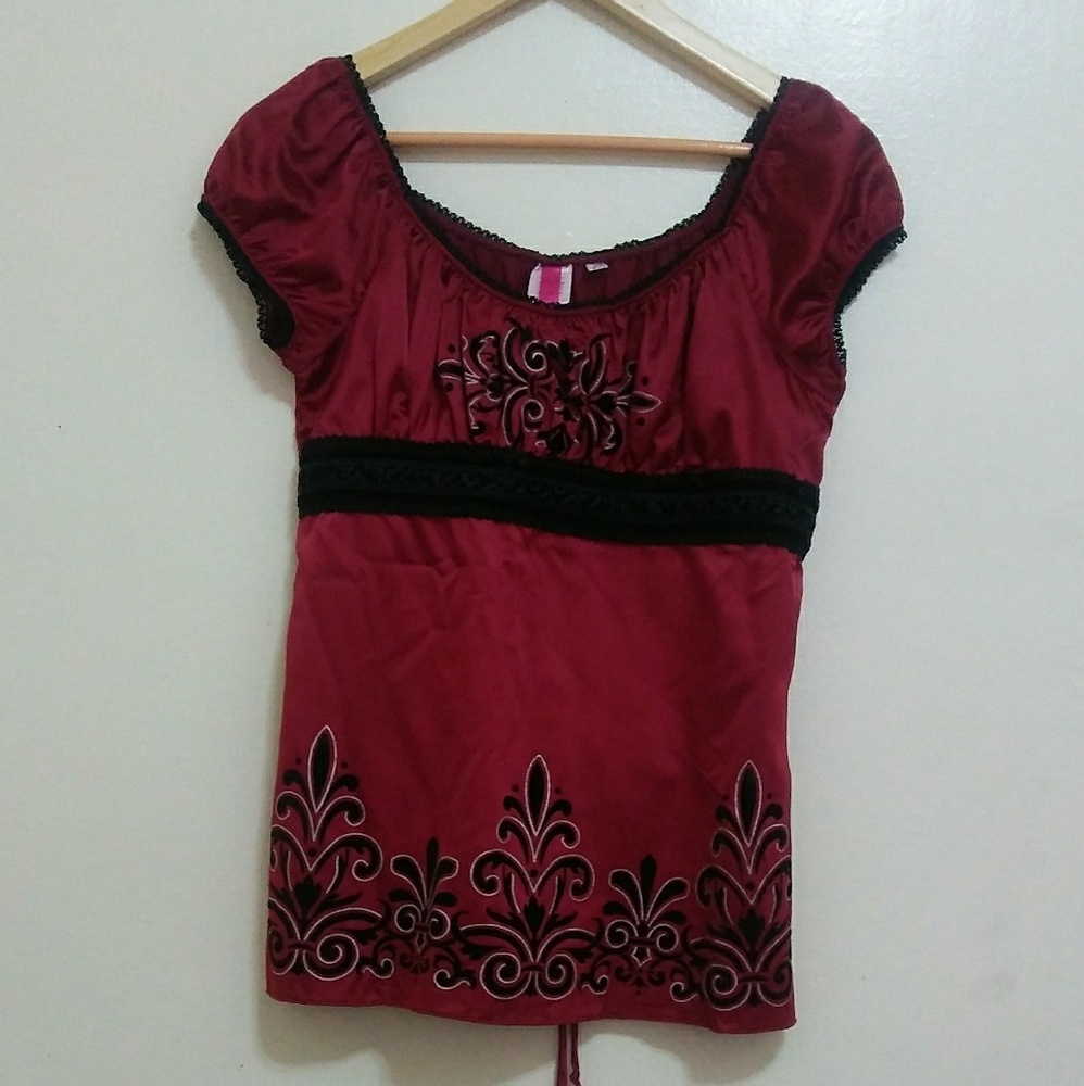 Women's Top